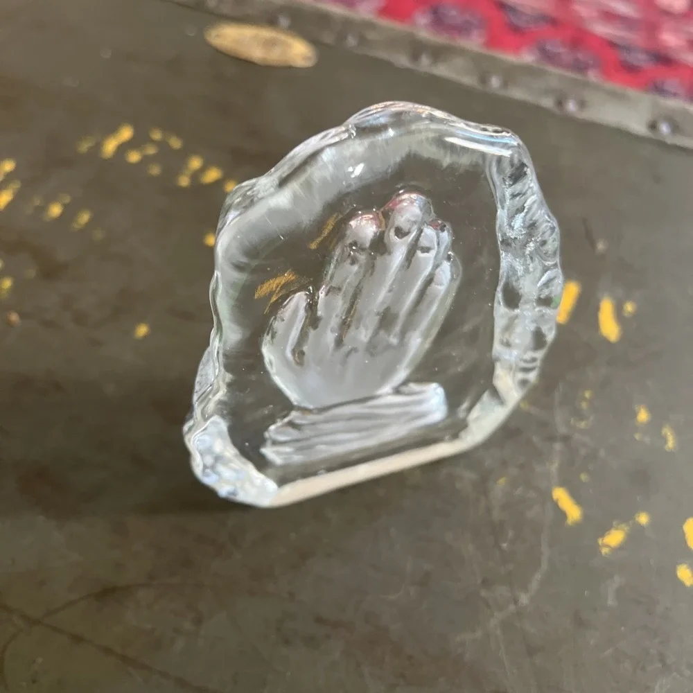 Vintage Etched Crystal Praying Hands 5